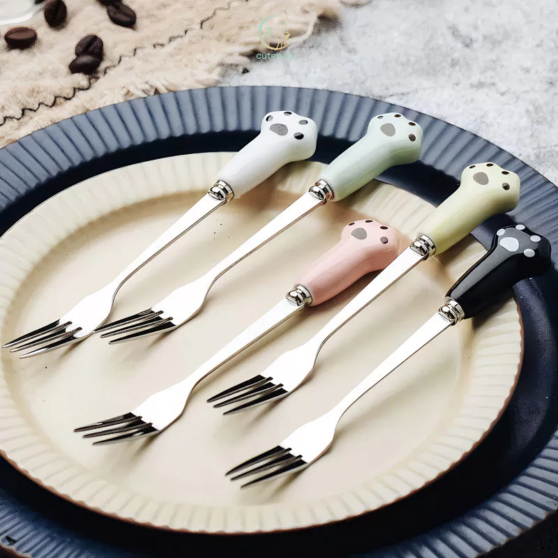 Nĩa ăn trái cây bằng thép không gỉ cán nhựa họa tiết chân mèo siêu kute 13x2cm-cutenerystore