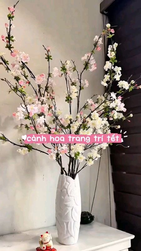 Cành hoa đào trang trí tết #hoatrangtri #canhhoa #HangMoiVe #shopeevideo #SandealcungKOL #ShopeeCreator #LuotVuiMuaLien