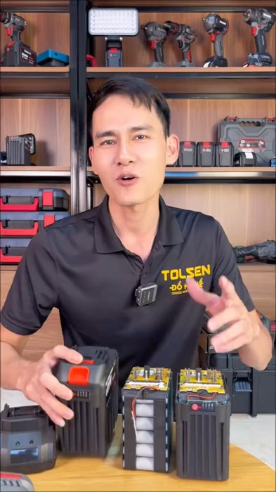Pin máy khoan #pinmaykhoan #LuotVuiMuaLien #ShopeeVideo #KOLUyTin #HangMoiVe
