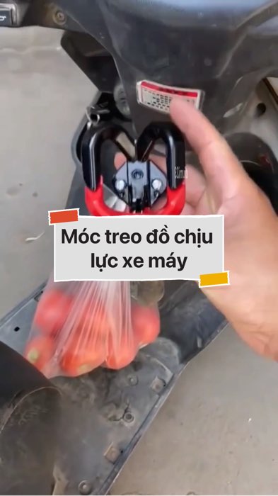 ￼Móc treo đồ chịu lực xe máy #VideohangDoiSong#ShopeeVideo#ShopeeCreator #LuotVuiMuaLien#KOLUyTin#Videomuasam #SandealcungKOL #diumi18
