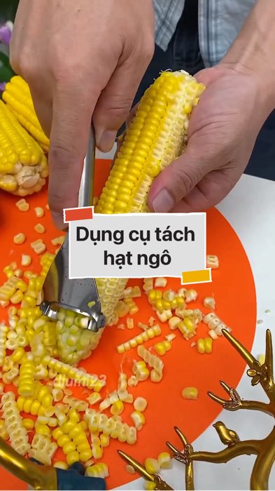 Dụng cụ tách hạt ngô #VideoHangGiaDung#shopeestyle#ShopeeVideo#ShopeeCreator #LuotVuiMuaLien #diumi29