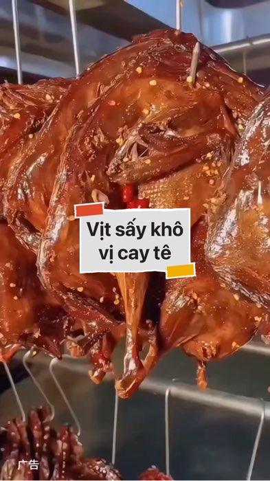 Vịt sấy khô #VideohangTieuDung #shopeestyle#ShopeeVideo#ShopeeCreator #LuotVuiMuaLien#KOLUyTin#Videomuasam #SandealcungKOL #diumi294