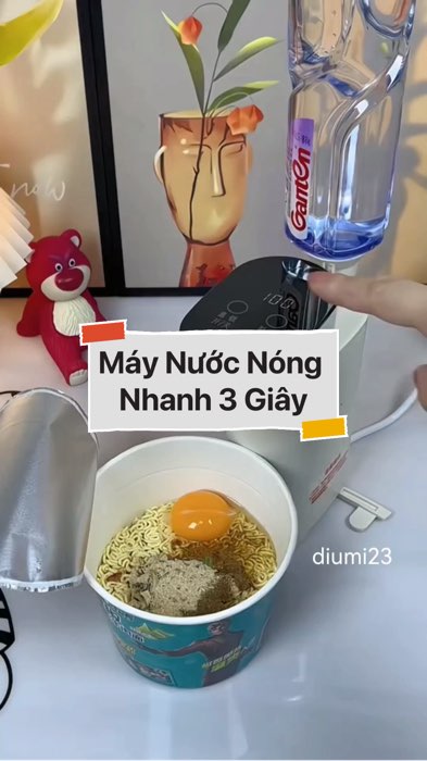 ￼Máy Nước Nóng Tức Thời 3 Giây #VideohangDienTu#shopeestyle#ShopeeVideo#ShopeeCreator #LuotVuiMuaLien#KOLUyTin#Videomuasam #SandealcungKOL #diumi318
