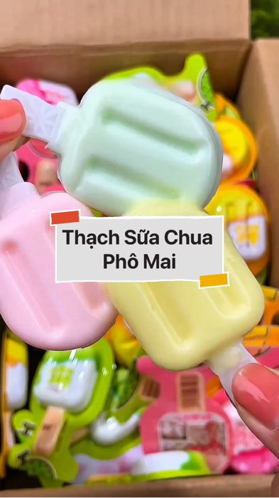 Thạch Sữa Chua Phô Mai #VideohangTieuDung #shopeestyle#ShopeeVideo#ShopeeCreator #LuotVuiMuaLien#KOLUyTin#Videomuasam #SandealcungKOL #diumi320