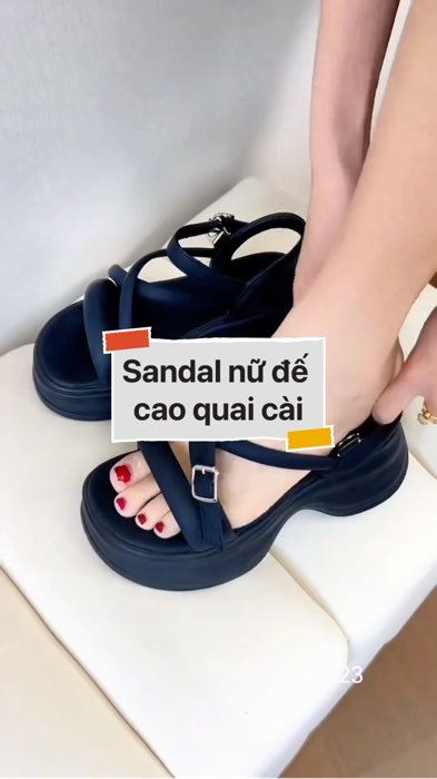 ￼Sandal nữ đế cao quai cài #VideohangThoiTrang#shopeestyle#ShopeeVideo#ShopeeCreator#LuotVuiMuaLien#KOLUyTin #diumi160