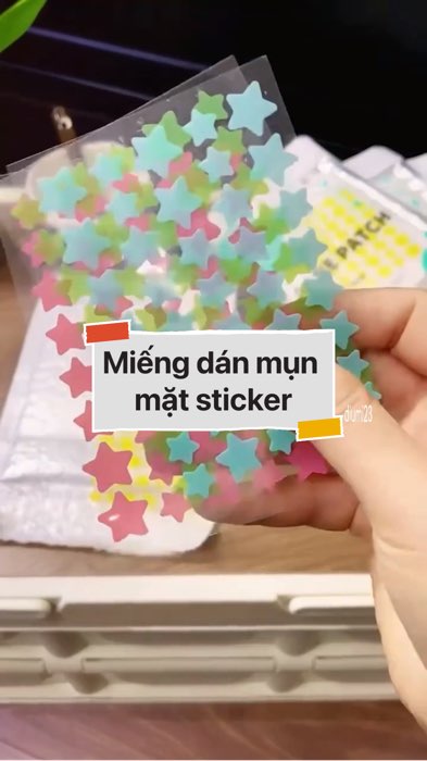 ￼Miếng dán mụn mặt sticker #VideohangLamDep#shopeestyle#ShopeeVideo#ShopeeCreator #LuotVuiMuaLien#KOLUyTin#Videomuasam #SandealcungKOL #diumi258