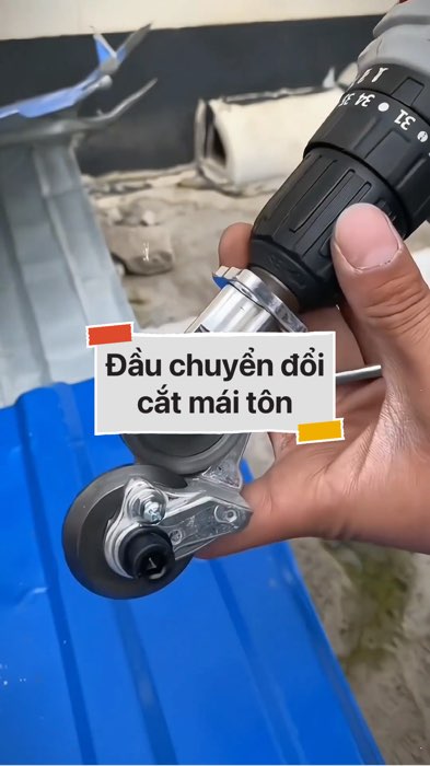 ￼Đầu chuyển cắt tôn gắn máy khoan #VideohangDoiSong#ShopeeVideo#ShopeeCreator #LuotVuiMuaLien#KOLUyTin#Videomuasam #SandealcungKOL #diumi357