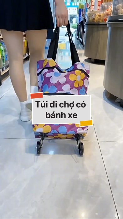 Túi đi chợ có bánh xe #VideohangDoiSong#ShopeeVideo#ShopeeCreator #LuotVuiMuaLien#KOLUyTin#Videomuasam #SandealcungKOL #diumi404