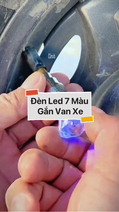 ￼Đèn Led 7 Màu Neon Gắn Van Xe #VideohangDoiSong#ShopeeVideo#ShopeeCreator #LuotVuiMuaLien#KOLUyTin#Videomuasam #SandealcungKOL #diumi495