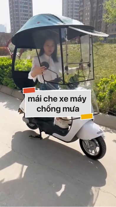 ￼mái che xe máy chống mưa #VideohangDoiSong#ShopeeVideo#ShopeeCreator #LuotVuiMuaLien#KOLUyTin#Videomuasam #SandealcungKOL #diumi501
