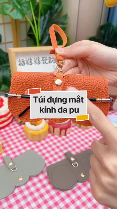 ￼Túi đựng mắt kính da pu #VideohangDoiSong#ShopeeVideo#ShopeeCreator #LuotVuiMuaLien#KOLUyTin#Videomuasam #SandealcungKOL #diumi619