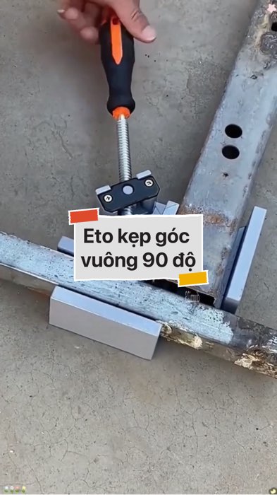 ￼Eto kẹp góc vuông #VideohangDoiSong#ShopeeVideo#ShopeeCreator #LuotVuiMuaLien#KOLUyTin#Videomuasam #SandealcungKOL #diumi740