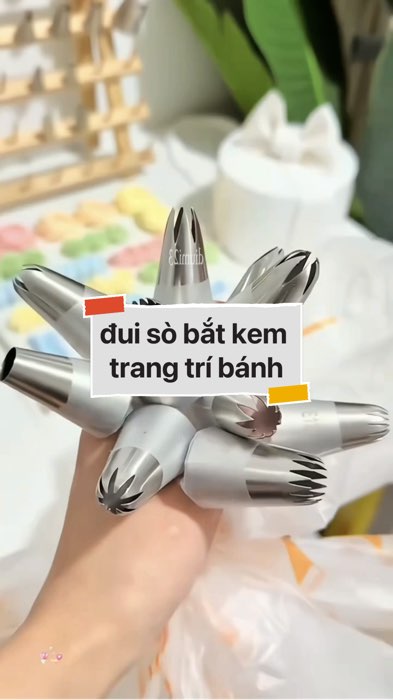 ￼đui sò bắt kem trang trí bánh #VideohangDoiSong#ShopeeVideo#ShopeeCreator #LuotVuiMuaLien#KOLUyTin#Videomuasam #SandealcungKOL #diumi750