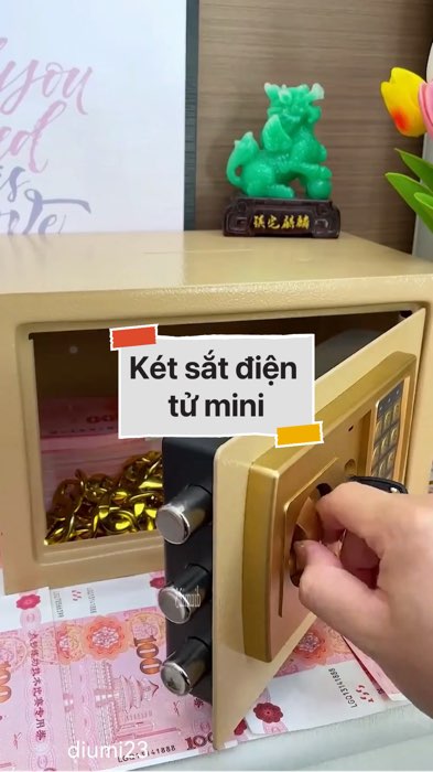 Két sắt điện tử mini #VideohangDoiSong#ShopeeVideo#ShopeeCreator #LuotVuiMuaLien#KOLUyTin#Videomuasam #SandealcungKOL #diumi775
