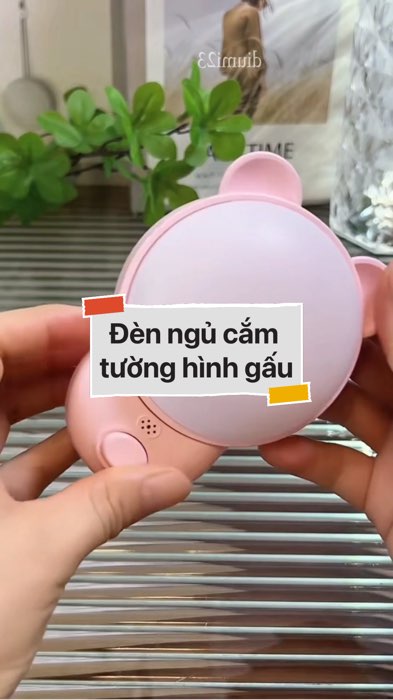 Đèn ngủ cắm tường hình gấu #VideohangDienTu#shopeestyle#ShopeeVideo#ShopeeCreator #LuotVuiMuaLien#KOLUyTin#Videomuasam #SandealcungKOL #diumi998