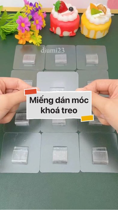 Miếng dán khoá treo #VideohangDoiSong#ShopeeVideo#ShopeeCreator #LuotVuiMuaLien#KOLUyTin#Videomuasam #SandealcungKOL #diumi108