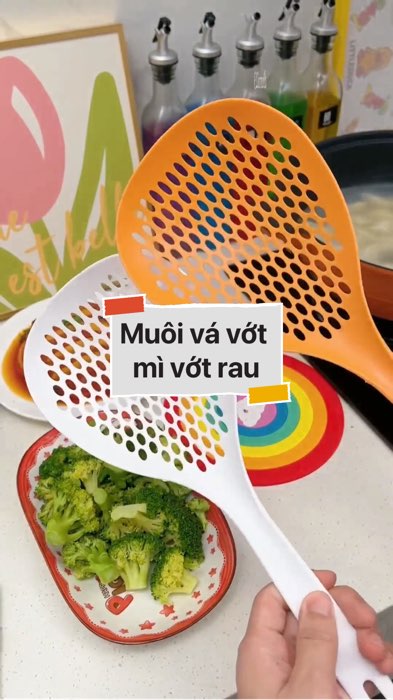 Muôi vá vớt mì vớt rau #VideoHangGiaDung#shopeestyle#ShopeeVideo#ShopeeCreator #LuotVuiMuaLien #diumi133