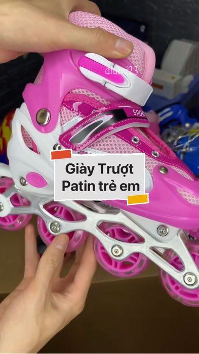 Giày Trượt Patin trẻ em #VideohangDoiSong#ShopeeVideo#ShopeeCreator #LuotVuiMuaLien#KOLUyTin#Videomuasam #SandealcungKOL #diumi272