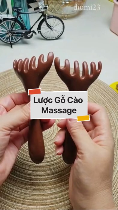 ￼Lược Cào Massage #VideohangDoiSong#ShopeeVideo#ShopeeCreator #LuotVuiMuaLien#KOLUyTin#Videomuasam #SandealcungKOL #diumi16