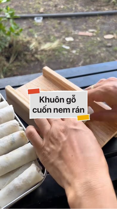 Khuôn cuốn chả giò nem rán #VideohangDoiSong#ShopeeVideo#ShopeeCreator #LuotVuiMuaLien#KOLUyTin#Videomuasam #SandealcungKOL #diumi146