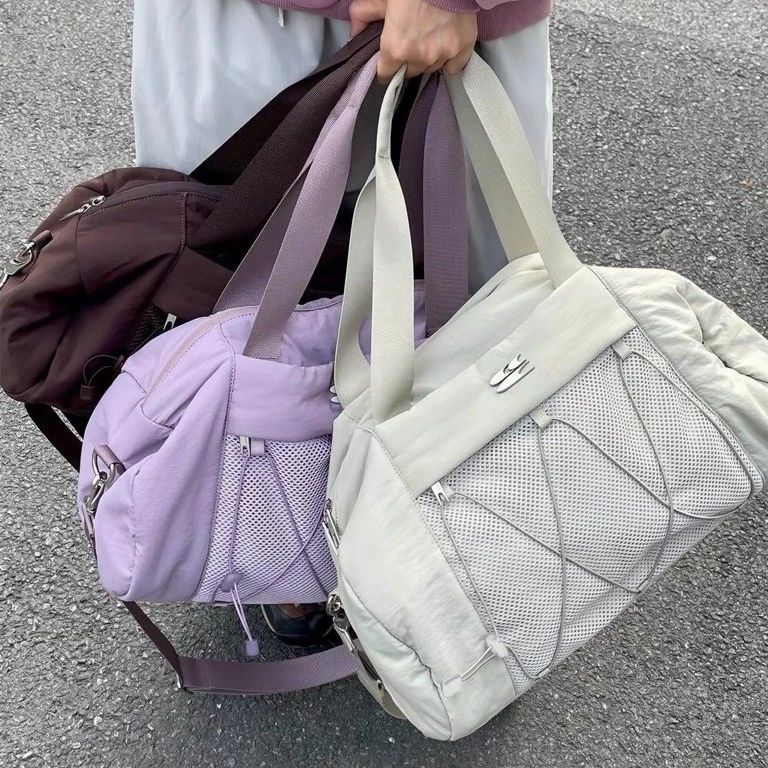 Túi thể thao Fitness Sport Bag Crying Center (chính hãng)