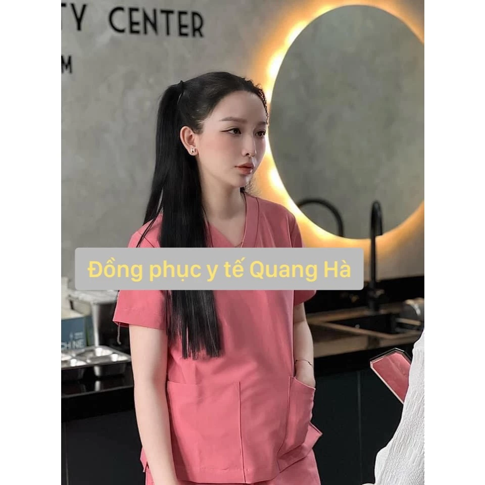 Bộ Scrubs - màu Hồng vải Cotton Hàn - bác sĩ, blouse cổ tim, đồng phục spa, thẩm mỹ viện, dược sĩ.