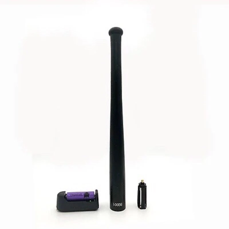 Đèn pin sạc siêu sáng . Bộ (gồm đèn+pin+sạc) dai 490mm (ms oo)
