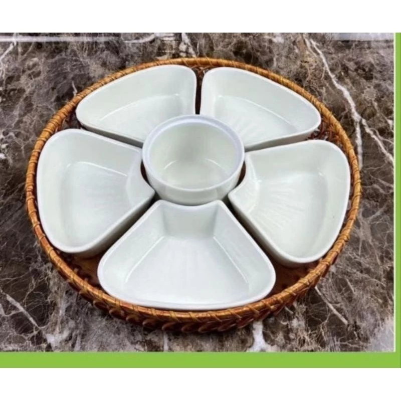 Bộ bát đĩa hình hoa mai 5 cánh nhựa phíp trắng bóng bao gồm 5 đĩa cánh hoa 1 bát, 1 khay