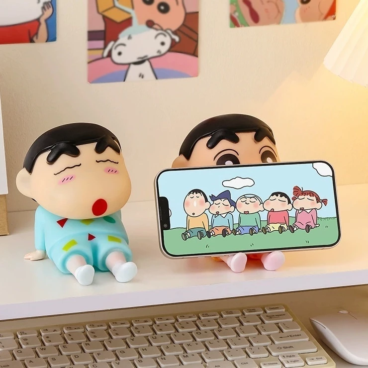 🌈RẺ VÔ ĐỊCH🌈 Giá Đỡ Điện Thoại Để Bàn Hình Shin Siêu Đáng Yêu Chất Liệu Nhựa Cứng Chắc Chắn 88535